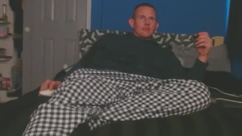 Snapshot of djcloudy22223 chatting on December 20, 2024, 3:00 pm djcloudy22223 online show from December 20, 2024, 3:00 pm