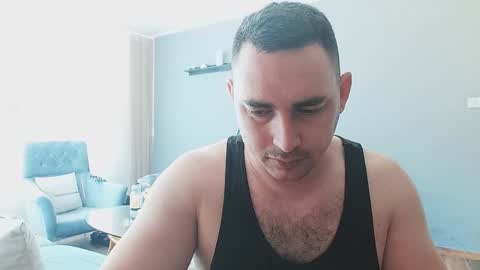 STR8 BOYv online show from April 5, 2026, 5:48 am
