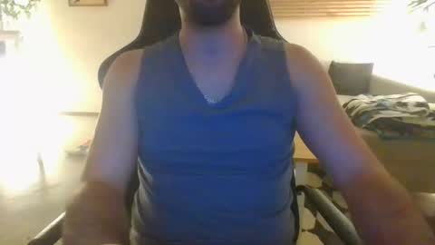 Snapshot of djokitche chatting on January 20, 2025, 5:06 pm djokitche online show from January 20, 2025, 5:06 pm