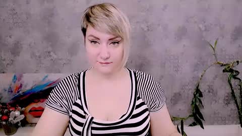 djullia online show from December 22, 2025, 7:16 am