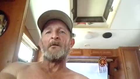 dl75doy online show from November 4, 2025, 1:59 am