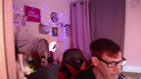 Snapshot of dlacarra chatting on December 28, 2024, 3:04 am David Lucky 13 online show from December 28, 2024, 3:04 am