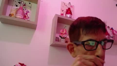 Snapshot of dlacarra chatting on November 24, 2025, 12:10 am David Lucky 13 online show from November 24, 2025, 12:10 am