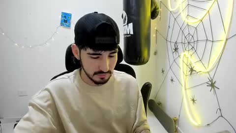 Snapshot of dmitrisanders1 chatting on January 12, 2026, 3:06 pm Maybe in pvt online show from January 12, 2026, 3:06 pm