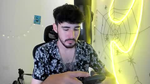 Snapshot of dmitrisanders1 chatting on January 18, 2026, 4:44 pm Maybe in pvt online show from January 18, 2026, 4:44 pm