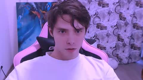 Snapshot of dmitryromanov chatting on October 26, 2025, 10:21 am Dead A online show from October 26, 2025, 10:21 am