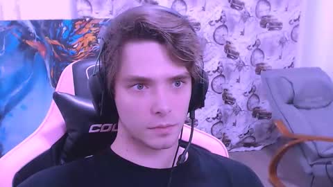 Snapshot of dmitryromanov chatting on December 5, 2025, 12:58 pm Dead A online show from December 5, 2025, 12:58 pm