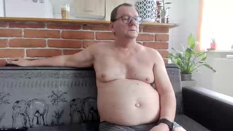 Snapshot of dobrybogdan chatting on March 17, 2026, 10:29 am dobrybogdan online show from March 17, 2026, 10:29 am