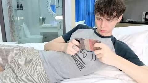 Alex online show from May 30, 2026, 1:03 am