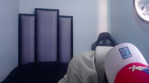 Snapshot of dogan_renz0 chatting on February 28, 2026, 11:44 am Dogan online show from February 28, 2026, 11:44 am