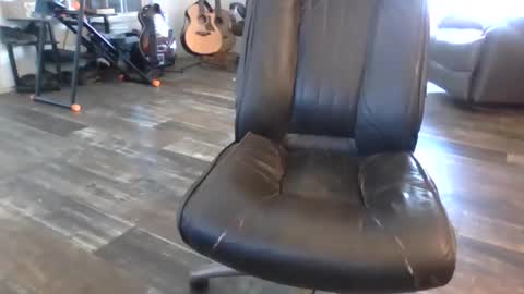 Snapshot of dogluc7 chatting on March 15, 2026, 8:37 pm dogluc7 online show from March 15, 2026, 8:37 pm