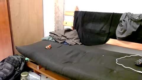 Snapshot of dogtattoo77 chatting on November 1, 2025, 4:58 am dogtattoo77 online show from November 1, 2025, 4:58 am