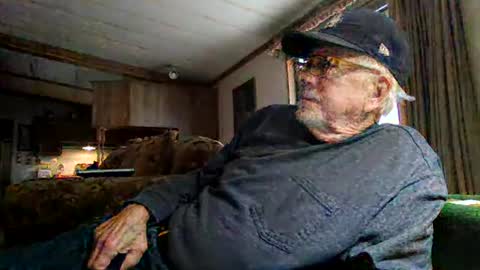 doingmyself69 online show from November 27, 2025, 5:04 pm