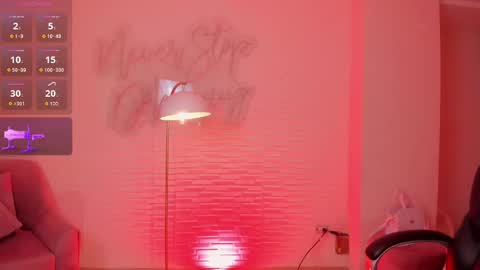 Snapshot of dolcieelliot chatting on March 7, 2025, 11:51 am Dolcie online show from March 7, 2025, 11:51 am