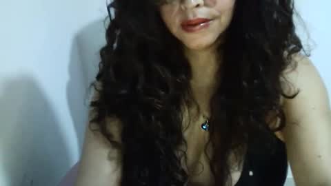 Snapshot of doll78latin chatting on October 7, 2025, 12:24 pm doll78latin online show from October 7, 2025, 12:24 pm