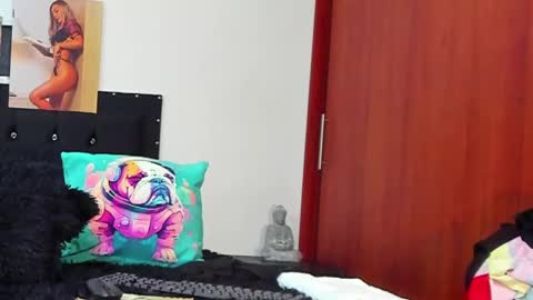 C E L E S T E  online show from January 16, 2025, 3:23 am