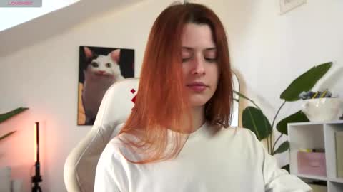 Snapshot of doll_lesli chatting on February 28, 2026, 1:01 pm Your doll Lesli online show from February 28, 2026, 1:01 pm