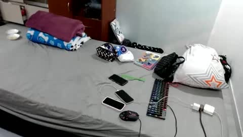 Catherine XXX online show from October 29, 2025, 6:04 am