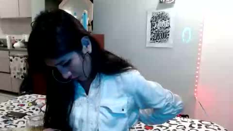 Catherine XXX online show from December 2, 2025, 12:49 am