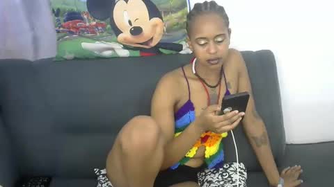 Snapshot of doll_starr chatting on February 22, 2025, 3:25 pm doll_starr online show from February 22, 2025, 3:25 pm