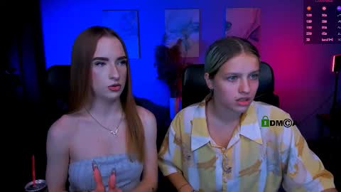 Snapshot of doll_vey chatting on November 16, 2025, 8:14 pm doll_vey online show from November 16, 2025, 8:14 pm