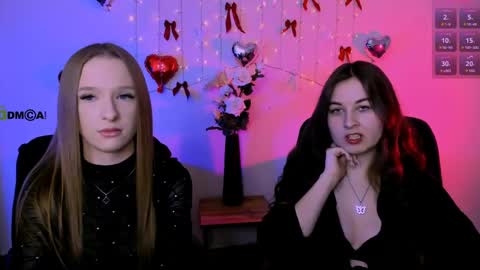 Snapshot of doll_vey chatting on March 12, 2026, 8:04 pm doll_vey online show from March 12, 2026, 8:04 pm