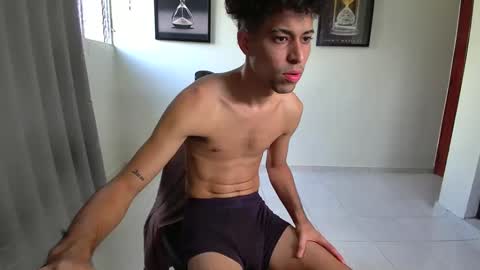 DollarHot30 online show from December 22, 2025, 7:55 pm