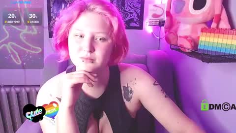 dollirosee online show from June 22, 2026, 3:58 am