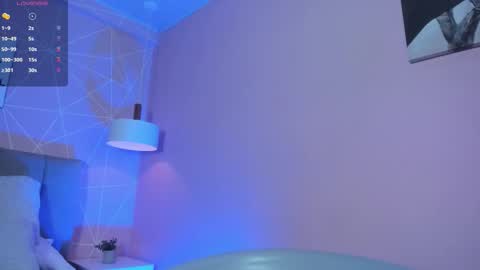 Call me Zoe  online show from October 18, 2025, 12:57 am