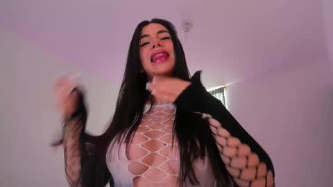 Daniela online show from November 30, 2025, 4:44 pm