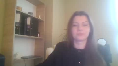 DollyRoma online show from November 25, 2025, 10:04 am