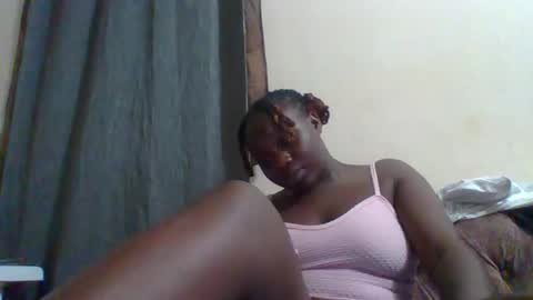 dollyvee online show from December 4, 2025, 5:10 pm