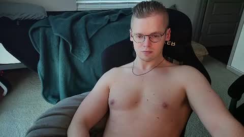 doloresman online show from July 12, 2026, 10:45 pm