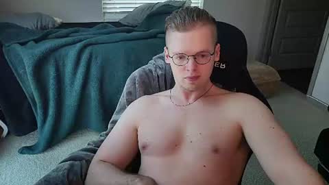 doloresman online show from July 13, 2026, 6:33 pm