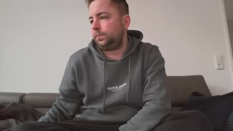 Snapshot of dombio_12 chatting on February 8, 2026, 12:08 pm dombio_12 online show from February 8, 2026, 12:08 pm