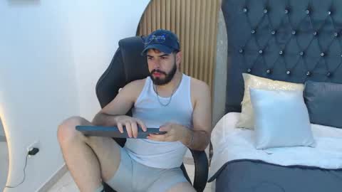 domboy  online show from May 18, 2026, 8:03 pm