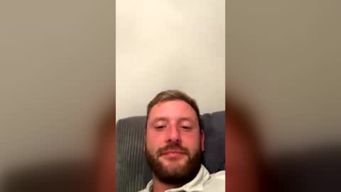 domdomdom1234240937 online show from July 15, 2026, 8:03 pm