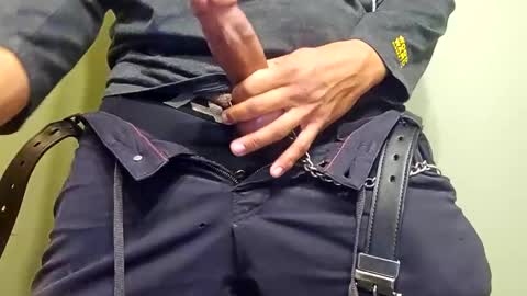 Snapshot of dome420nite chatting on March 5, 2025, 2:56 pm dome420nite online show from March 5, 2025, 2:56 pm