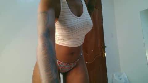 Amarie noels online show from November 17, 2025, 10:59 pm