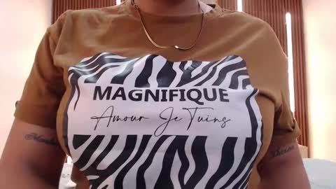 Snapshot of domenica_west chatting on January 13, 2026, 11:59 am domenica online show from January 13, 2026, 11:59 am