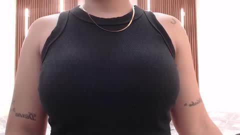 Snapshot of domenica_west chatting on February 9, 2026, 12:42 pm domenica online show from February 9, 2026, 12:42 pm