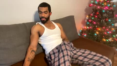 Snapshot of domidick7 chatting on January 5, 2025, 2:08 pm Domi online show from January 5, 2025, 2:08 pm