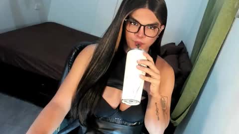 ANGELA online show from November 21, 2025, 1:59 am