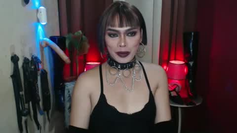 Snapshot of dominantrix_diannaxxx chatting on March 20, 2026, 9:03 am diana online show from March 20, 2026, 9:03 am