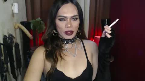 Snapshot of dominantrix_diannaxxx chatting on March 22, 2026, 10:07 am diana online show from March 22, 2026, 10:07 am
