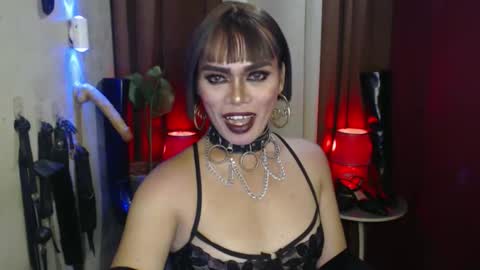 Snapshot of dominantrix_diannaxxx chatting on March 30, 2026, 2:29 pm diana online show from March 30, 2026, 2:29 pm