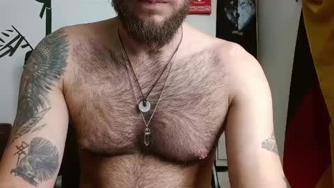 Logan - INDEPENDET MODEL online show from May 24, 2026, 7:30 pm
