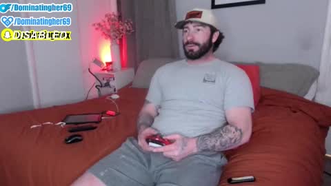 Snapshot of dominatingher69 chatting on February 10, 2026, 2:15 am dominatingher69 online show from February 10, 2026, 2:15 am