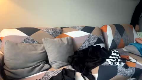 Victoria online show from February 9, 2025, 4:18 pm