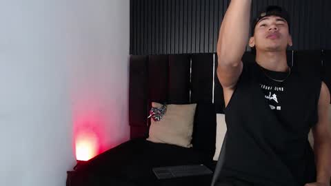 Dominic online show from October 17, 2025, 11:18 pm